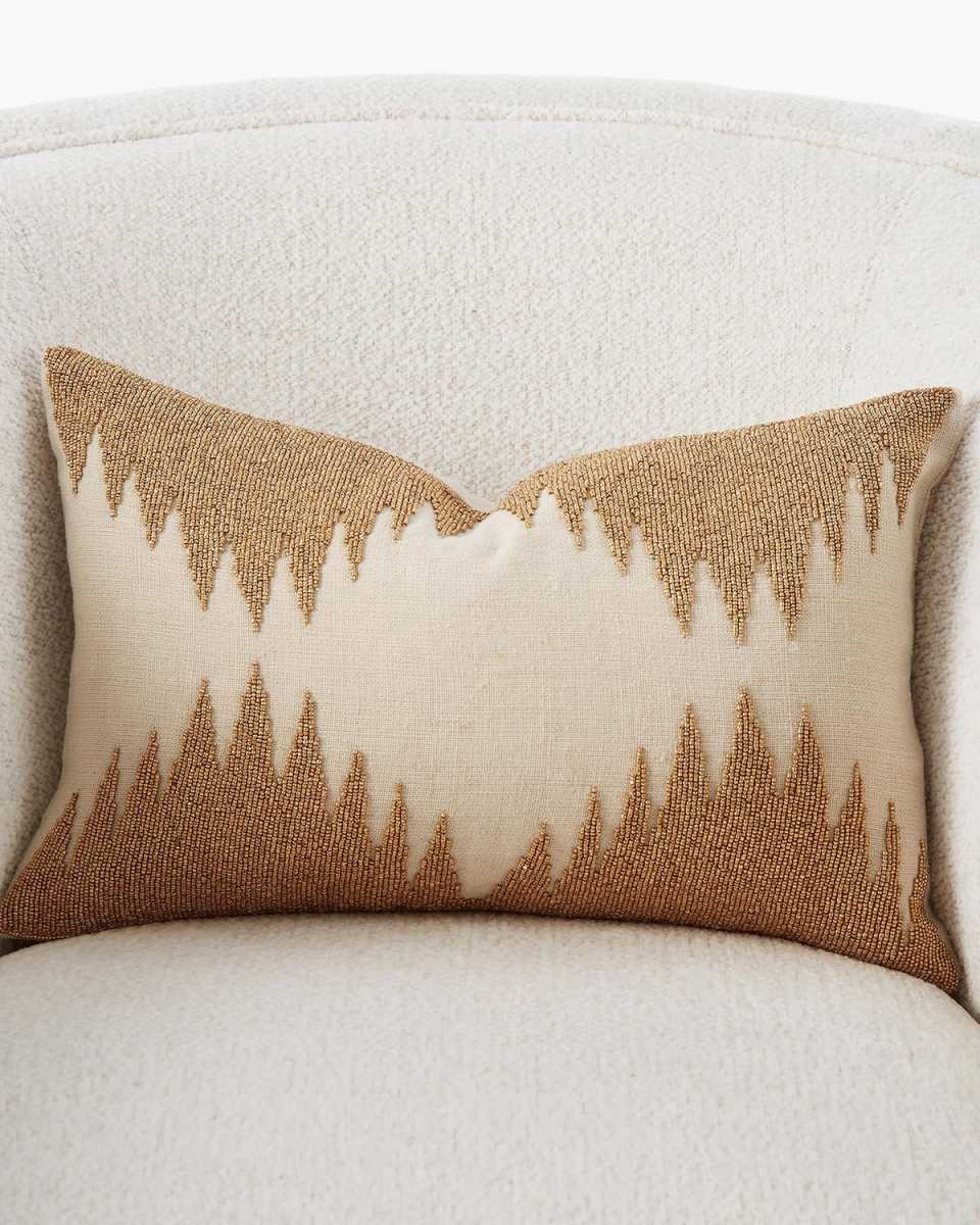 Tristan Pillow, 19" x 12"